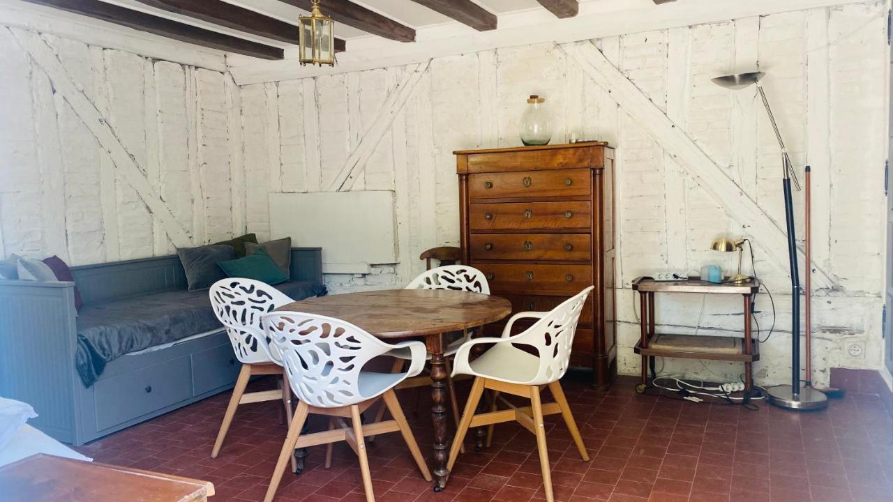Le Gite De Saint Phal Exterior photo