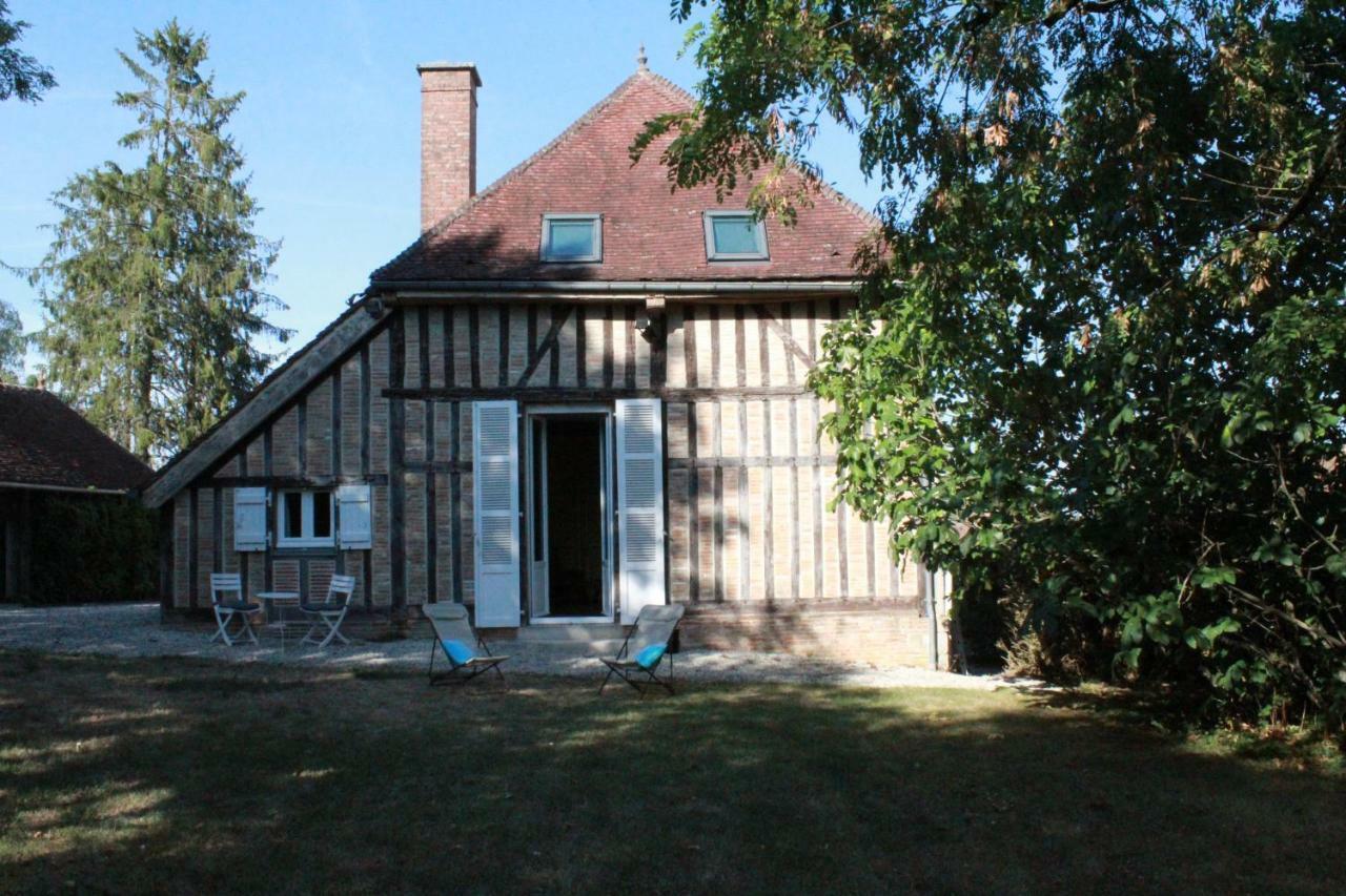 Le Gite De Saint Phal Exterior photo